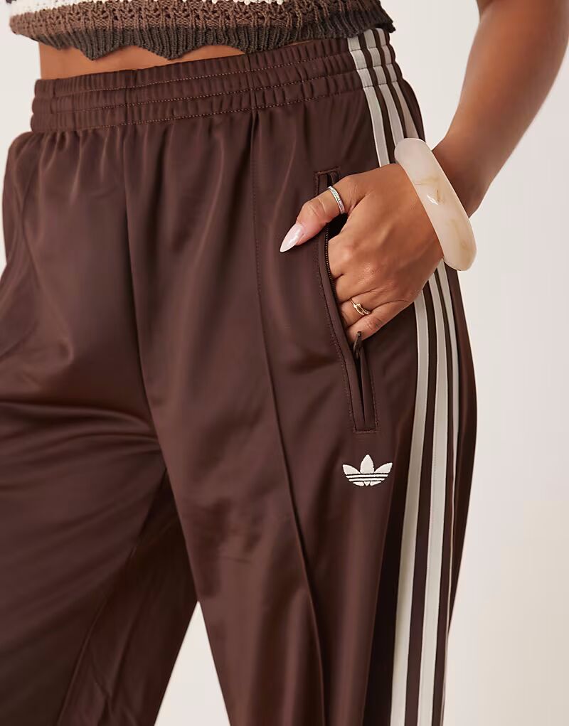 Спортивные брюки Adidas Originals Firebird Loose коричневого цвета — фото 4
