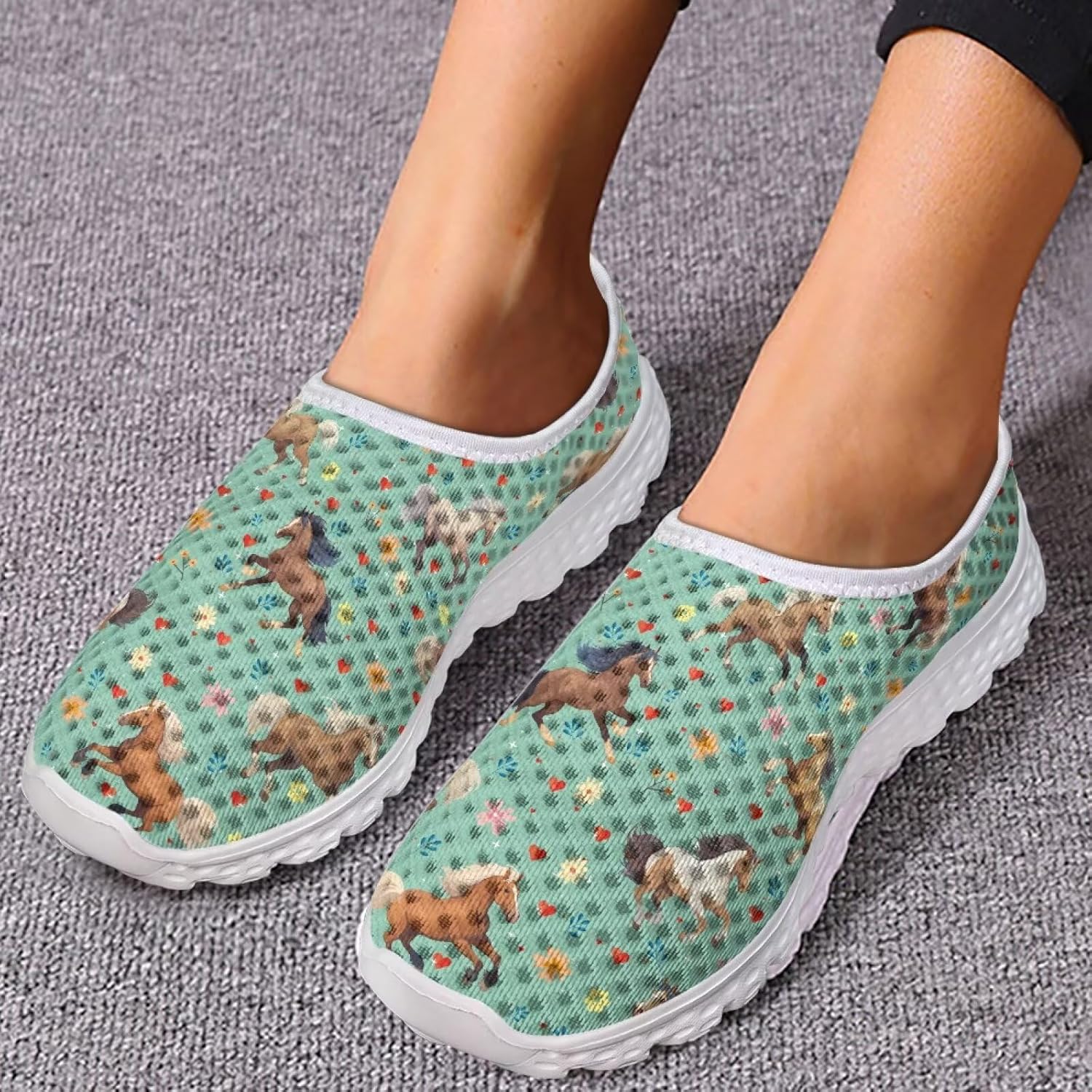 Кроссовки Kuiaobaty Fashion легкие, дышащие, слипоны для ходьбы, спортивная повседневная обувь, лоферы для женщин и мужчин, Floral Horse Pattern — фото 4