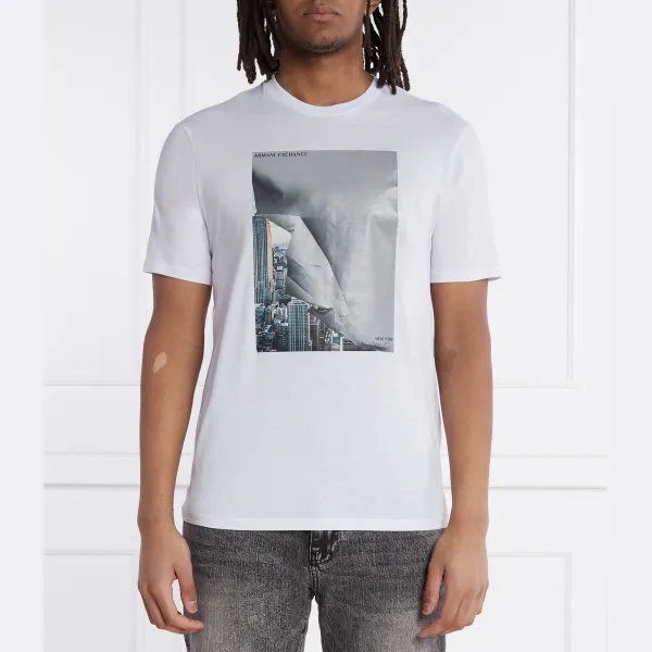 

Футболка стандартного кроя Armani Exchange, белый