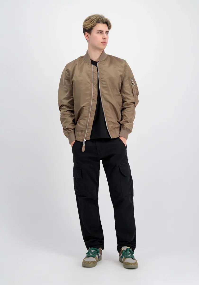 

Куртка-бомбер Alpha Industries " Alpha Industries Мужчины - Куртки-бомберы MA-1 VF LW", коричневый