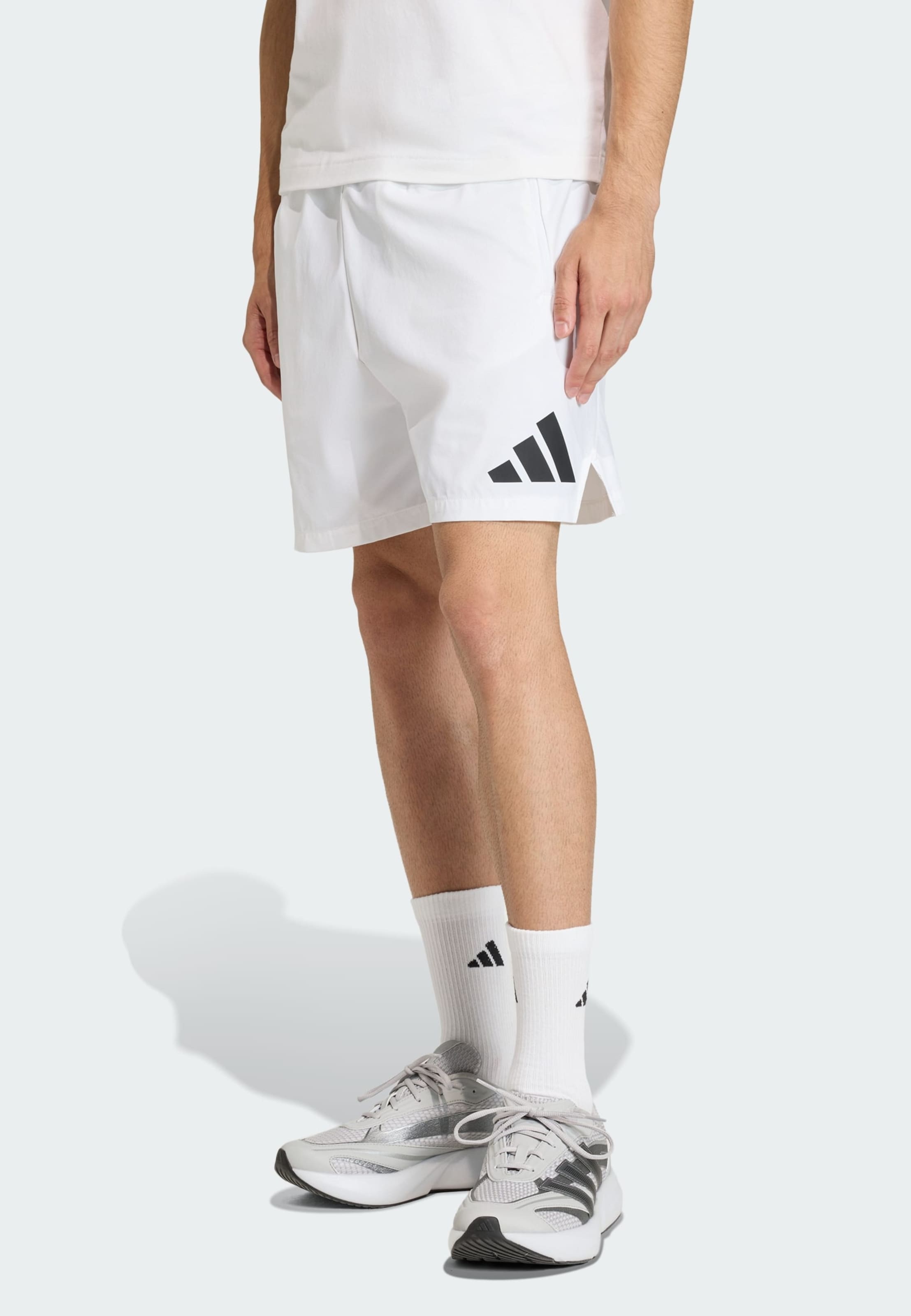 Adidas Sportswear Шорты для тренировок Regular 'Z.N.E.' в белом цвете — фото 2