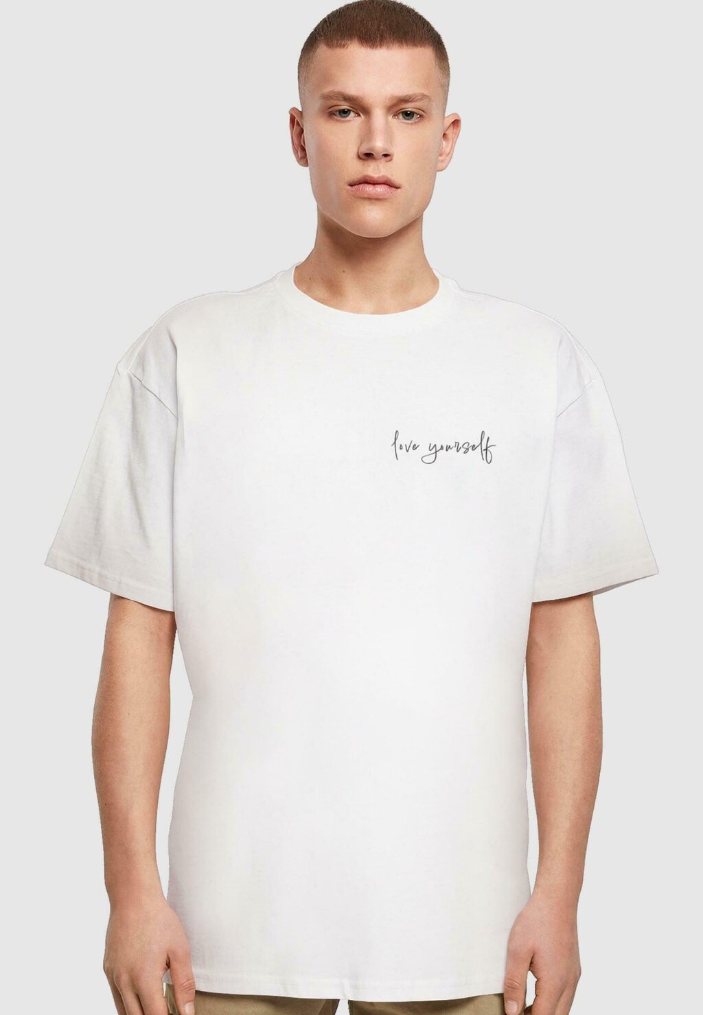 

Футболка с принтом LOVE YOURSELF HEAVY Merchcode, цвет white