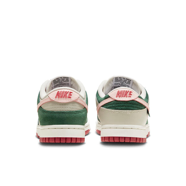 Кроссовки (WMNS) Nike Dunk Low SE 'All Petals United', цвет lt bone/pink bloom-sail-fir — фото 4