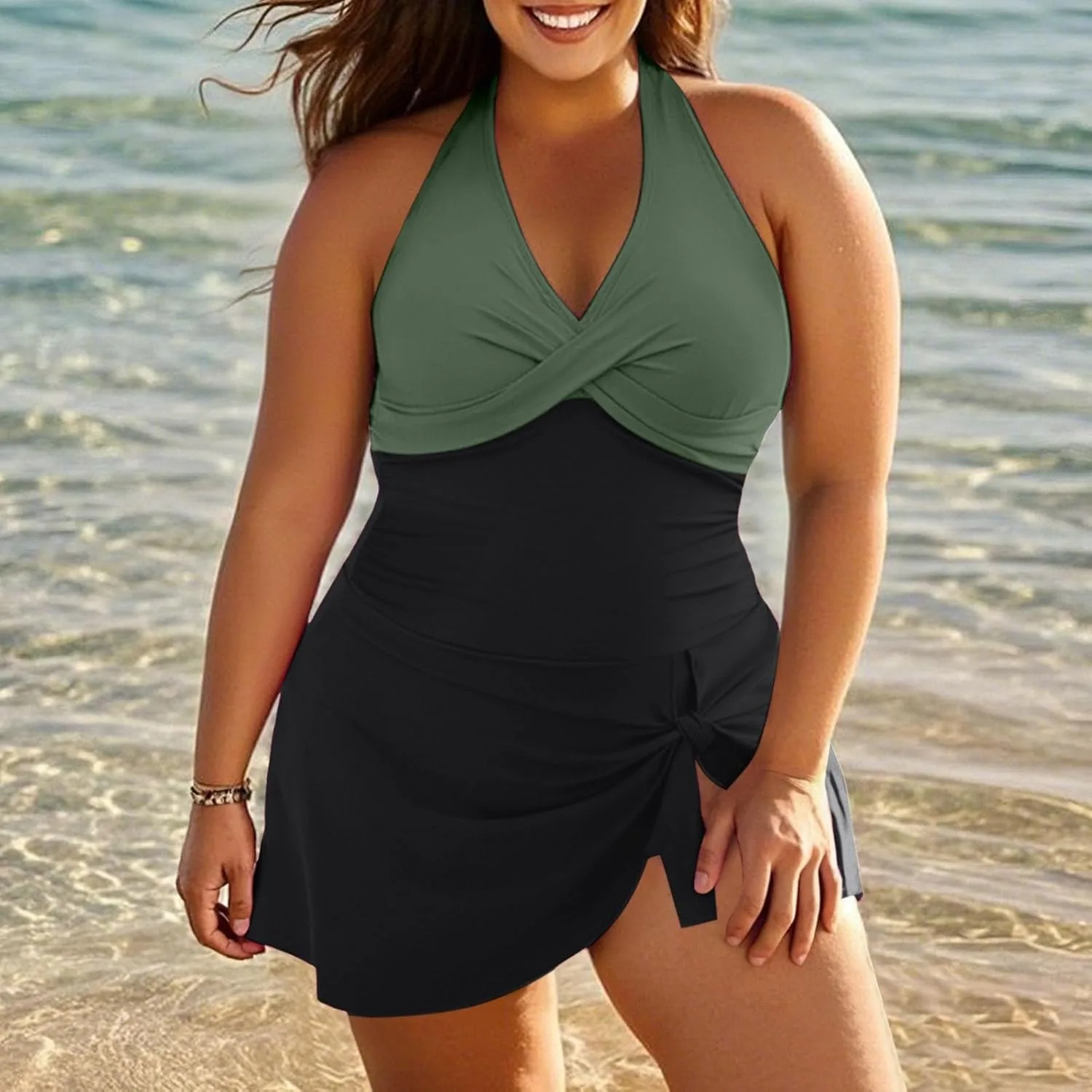 Купальник-платье для женщин Plus Size с контролем живота, скрученным передом и плиссированной юбкой Generic, зеленый — фото 2