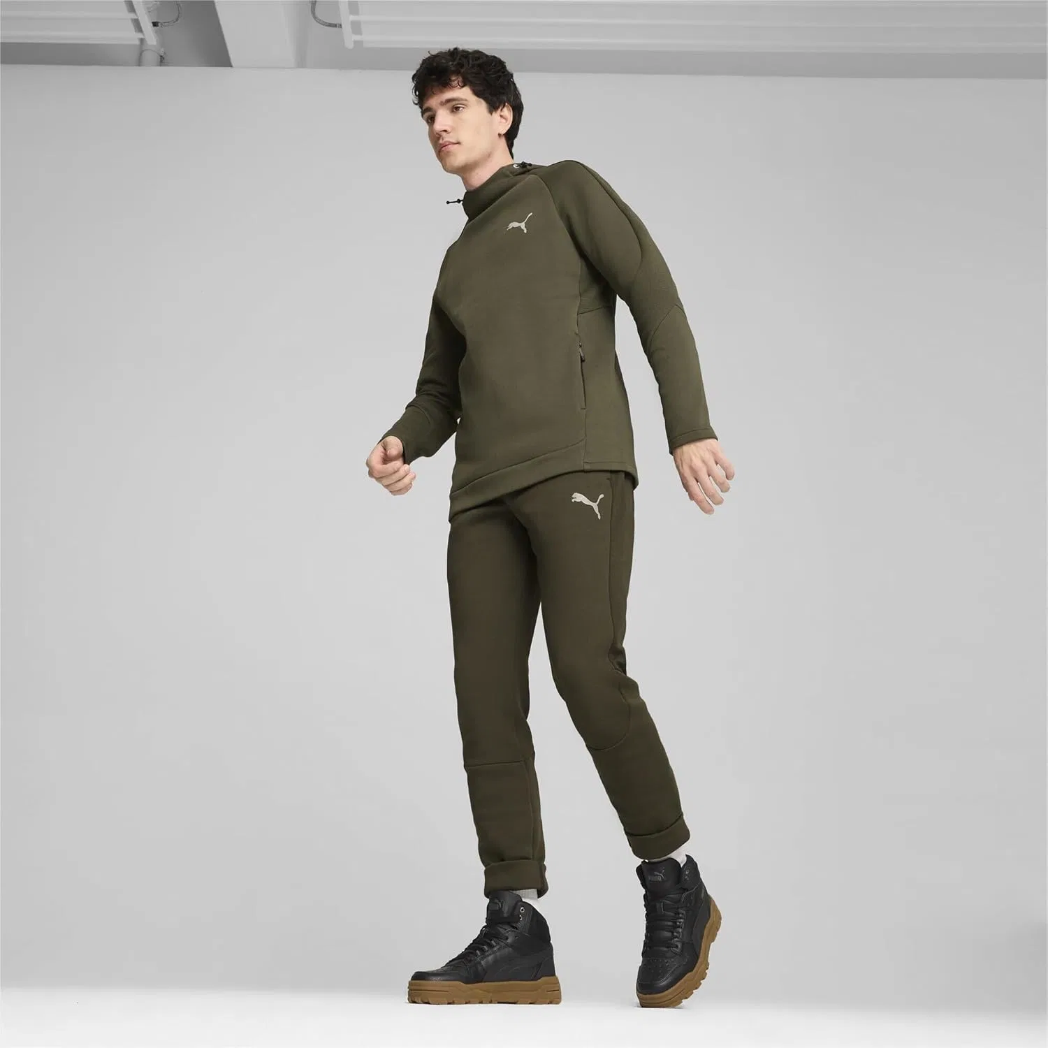 Кроссовки Puma Unisex Rebound Abrupt, Puma Black Shadow Gray Bronze — фото 3
