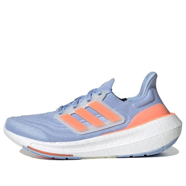 

Кроссовки ультрабуст лайт Adidas, синий