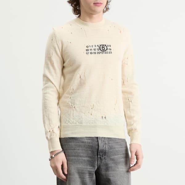 Вязаный джемпер с логотипом Numbers, выполненный в технике состаривания Mm6 Maison Margiela, off белый — фото 2