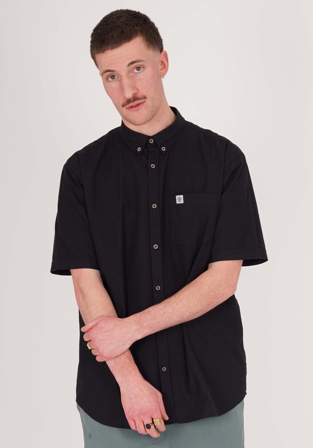 

Футболка HONESTY RULES Basic Short Sleeve, черный