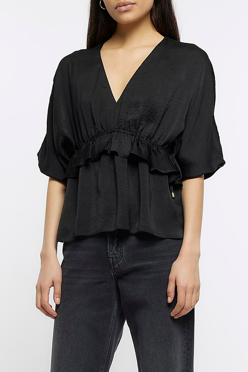 

Чайная блузка с рюшами River Island, черный