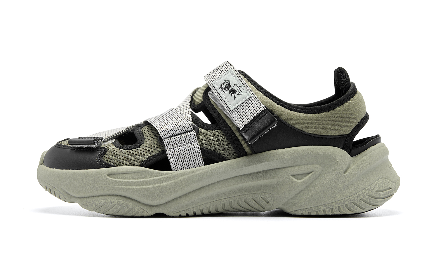 

QIAODAN Кроссовки для походов по реке, увеличивающие рост, износостойкие, легкие, дышащие, нескользящие, зеленые