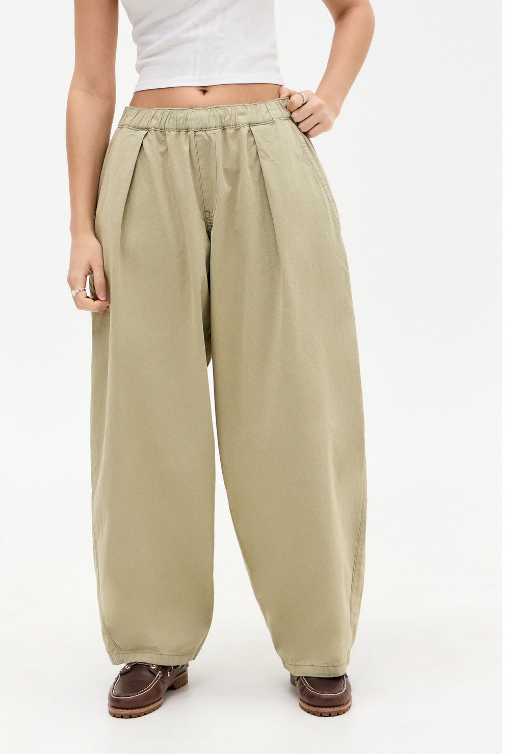 

Брюки BOBBI PANT BDG Urban Outfitters, бежевый