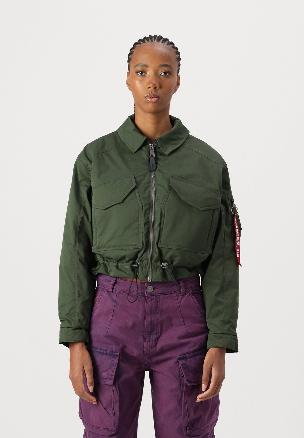 

Куртка-бомбер FIELD FLIGHT JACKET Alpha Industries, темно-зеленый