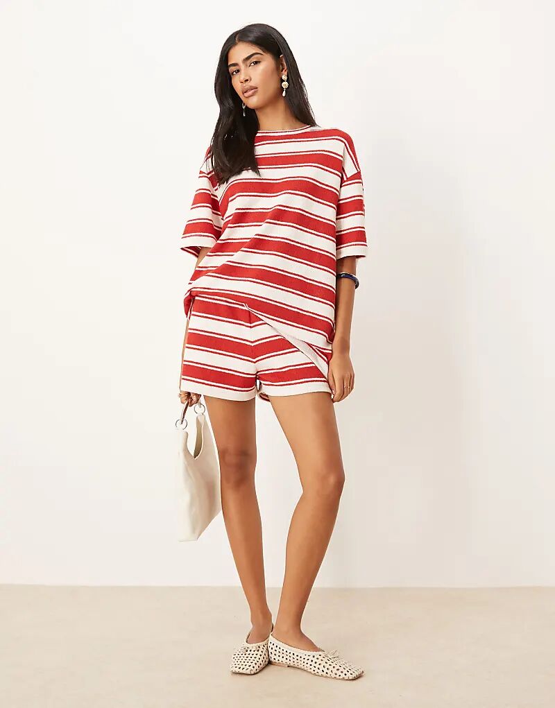 

Футболка свободного кроя ASOS DESIGN в красно-белую полоску