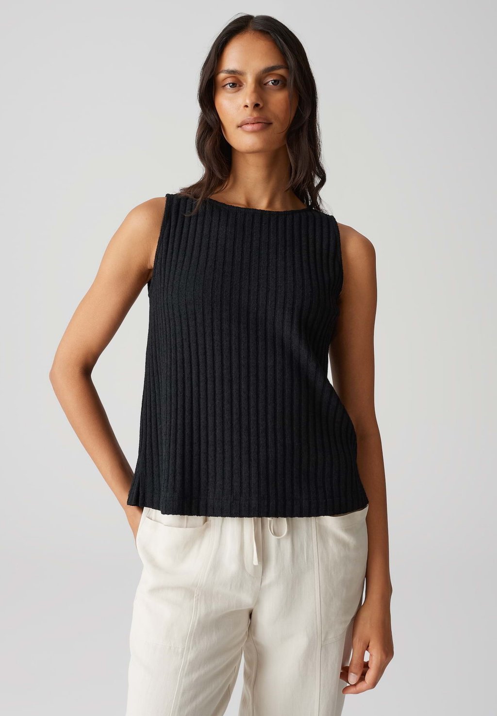 

Топ REGULAR FIT RIB OPUS, черный