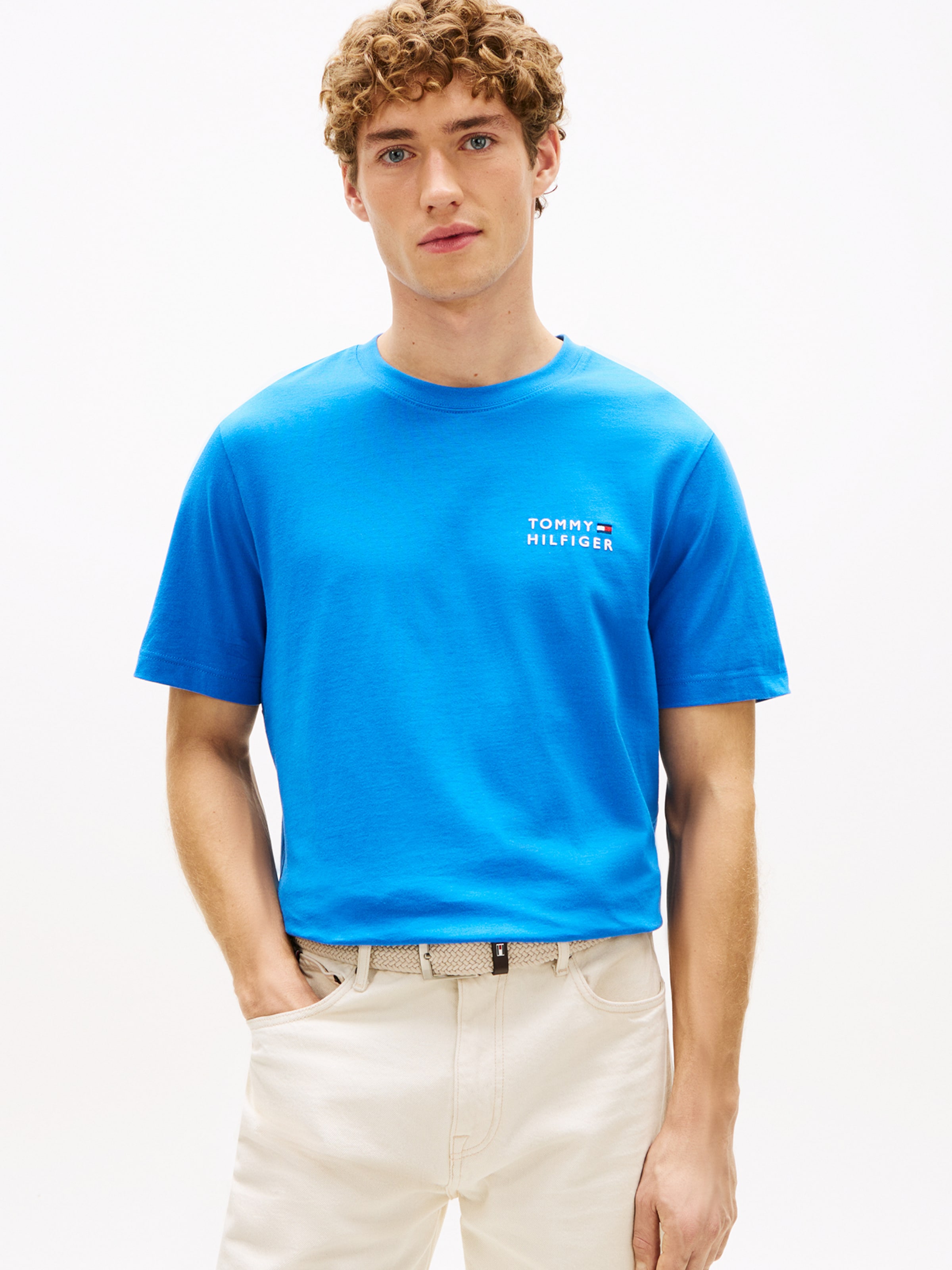 TOMMY HILFIGER Футболка 'BRAND LOVE' в цвете Azure, Dark Blue — фото 3