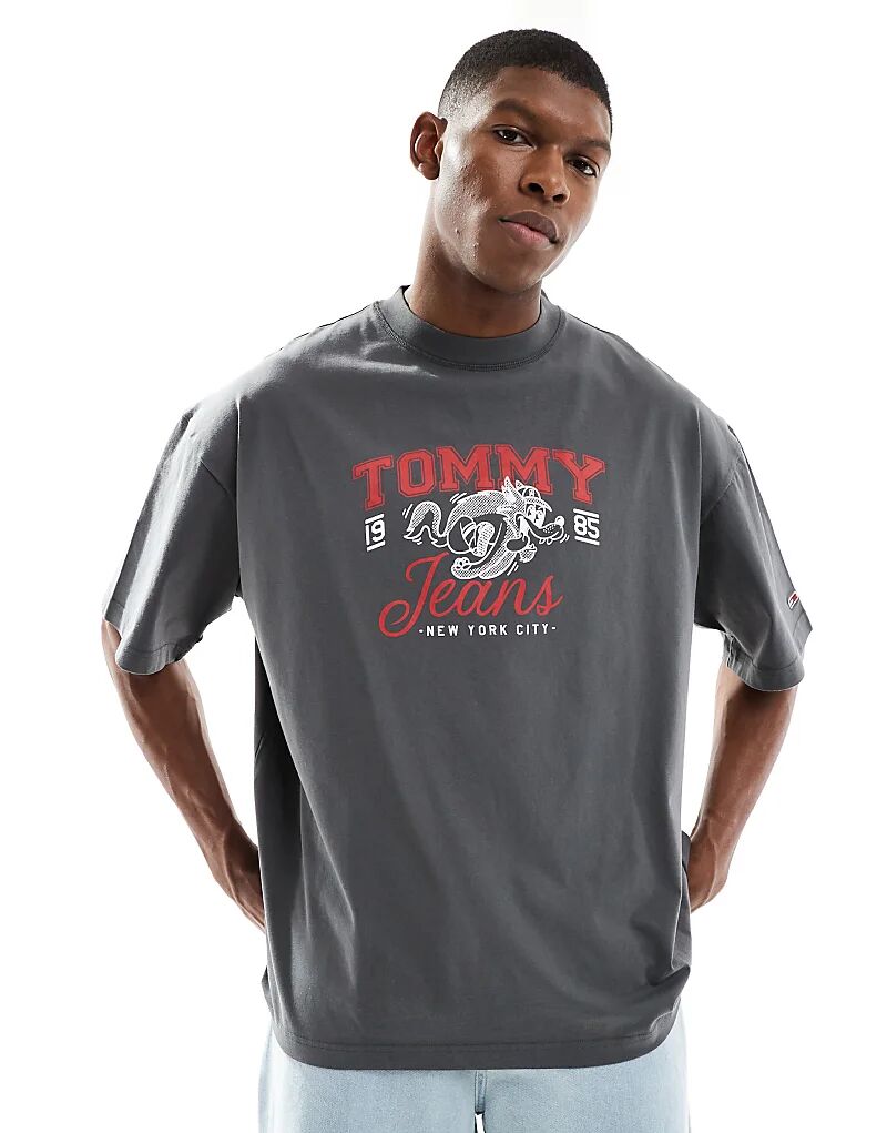 

Футболка с изображением собаки черного цвета Tommy Jeans