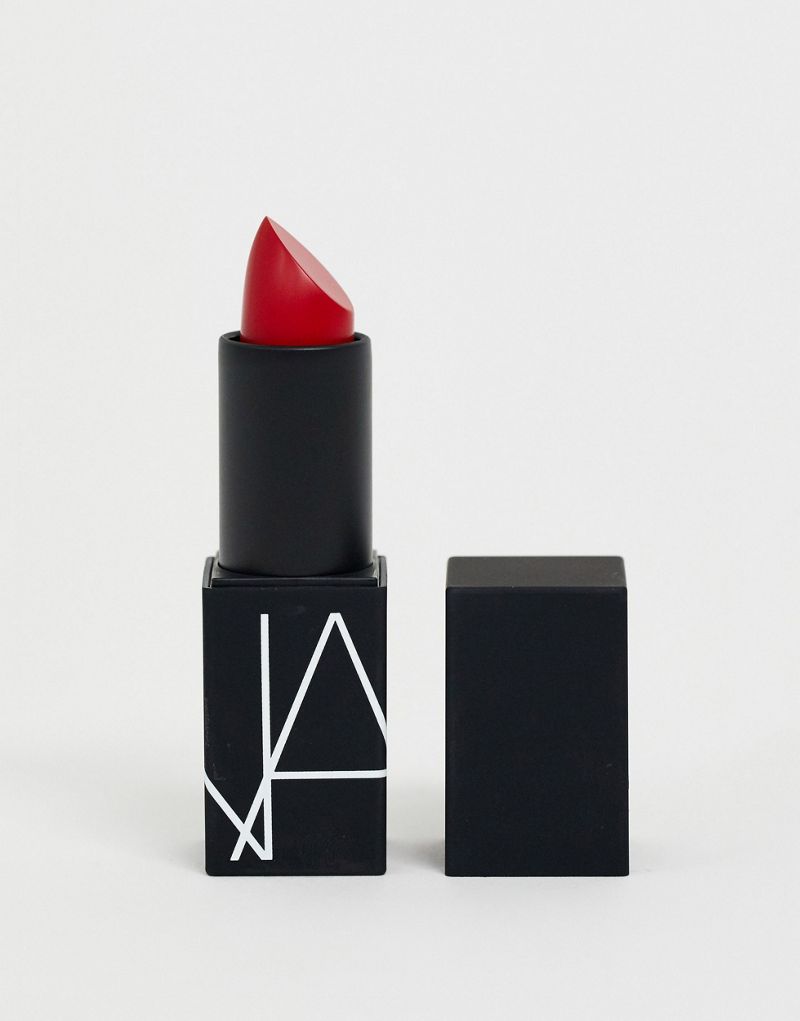 

Атласная губная помада NARS – плохая репутация, Bad reputation