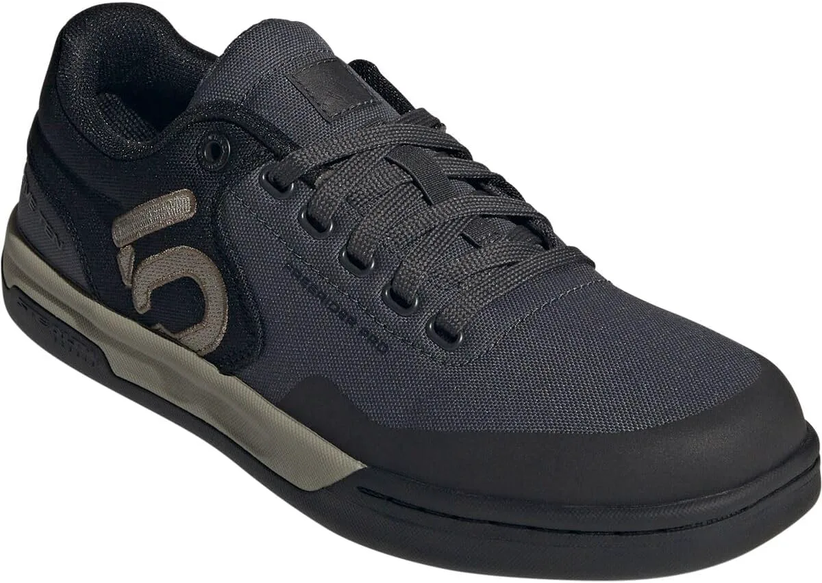 Мужские кроссовки для велоспорта Adidas Freerider Pro Canvas - Черные, серый/серебристый/черный — фото 2