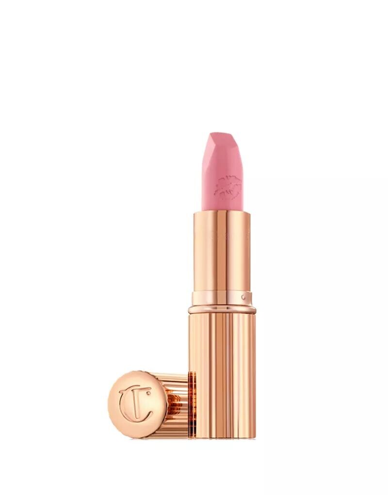 

Помада Charlotte Tilbury Hot Lips в оттенке Liv It Up