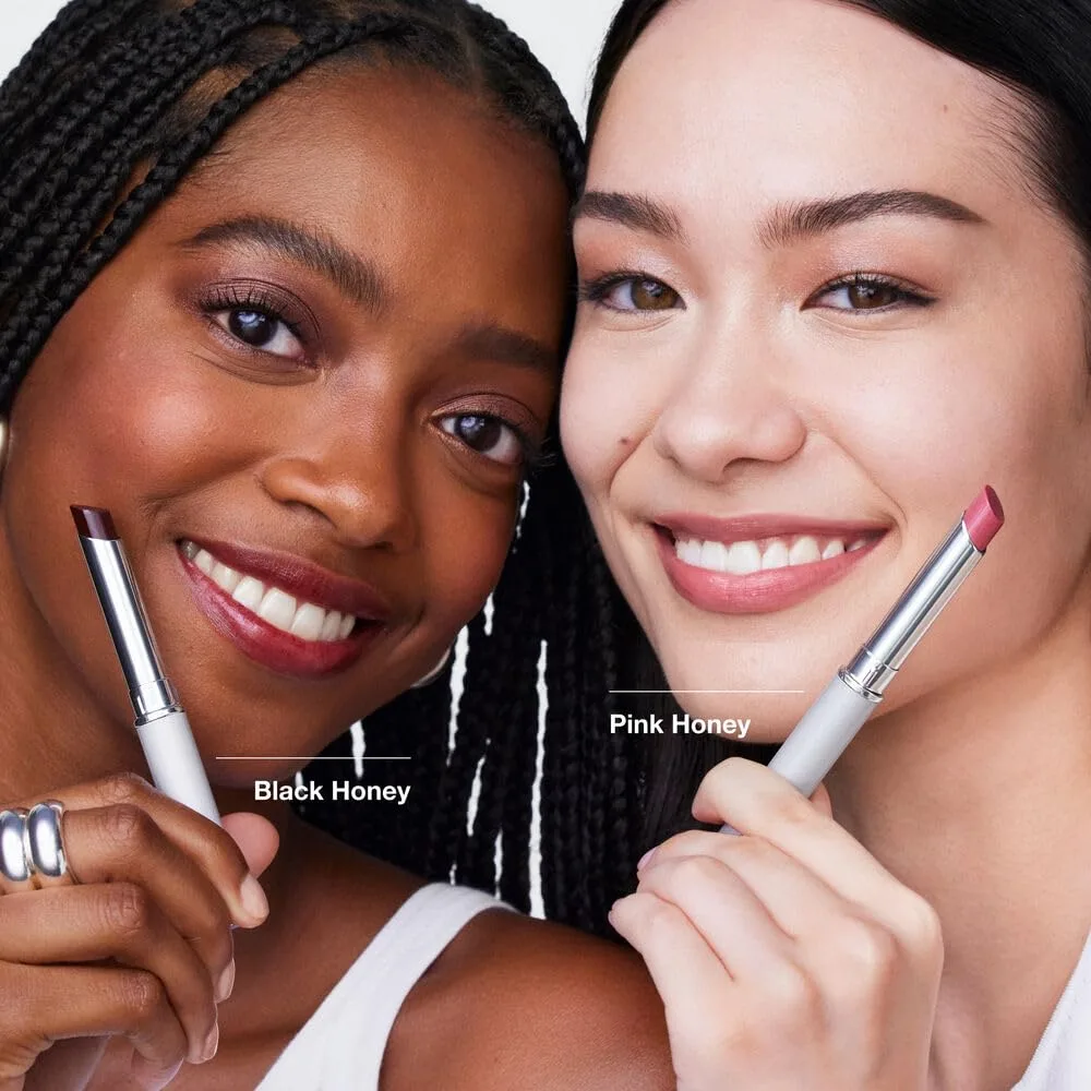 Тонирующий бальзам для губ Clinique Almost Lipstick в 3 культовых оттенках: черный медовый, розовый и нюдово-медовый | Полупрозрачный и легкий, Black Honey/Pink Honey — фото 3