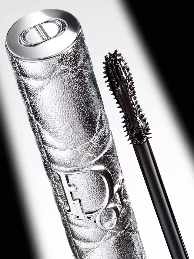 Водостойкая тушь для ресниц Diorshow Overvolume, 090 Overblack DIOR — фото 4