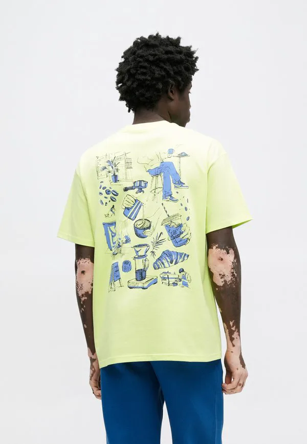 Футболка с принтом кафе и иллюстрацией Nike Sportswear, Lemon Twist — фото 4