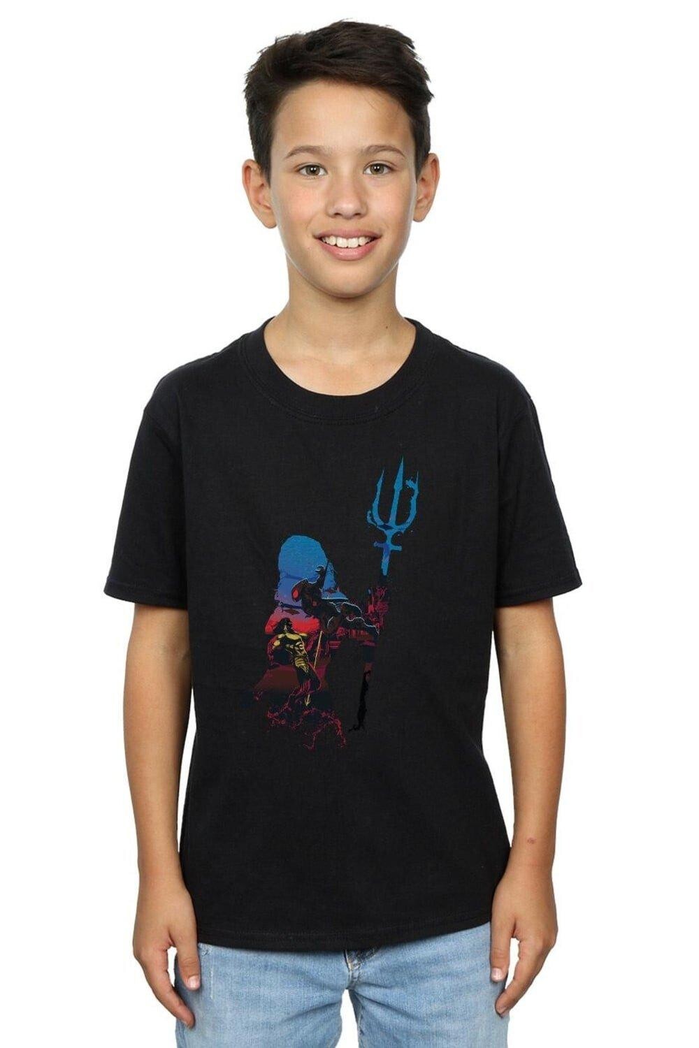

Футболка с боевым силуэтом «Аквамен» DC Comics, черный
