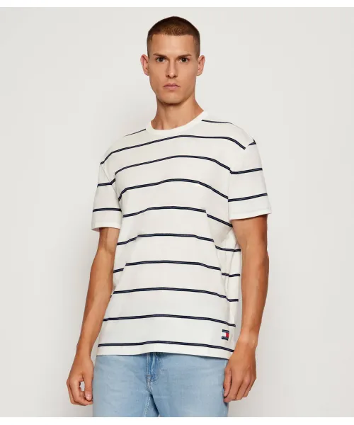 

Футболка Regular fit Tommy Jeans, бежевый