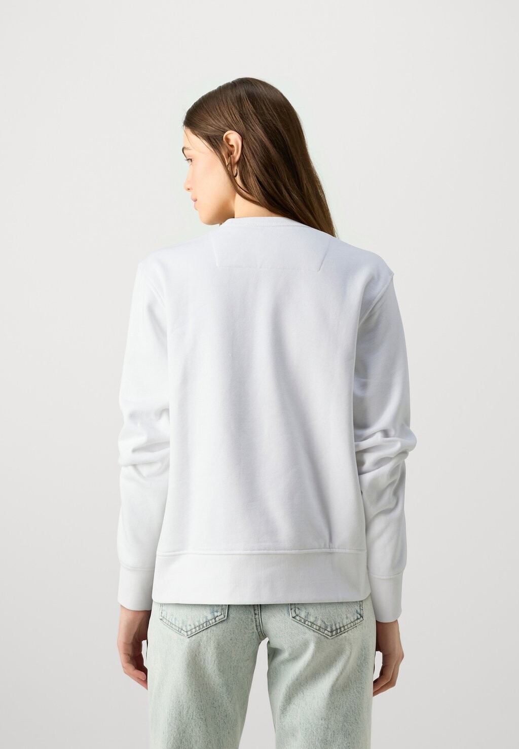 

Свитер Original Guess, чисто-белый