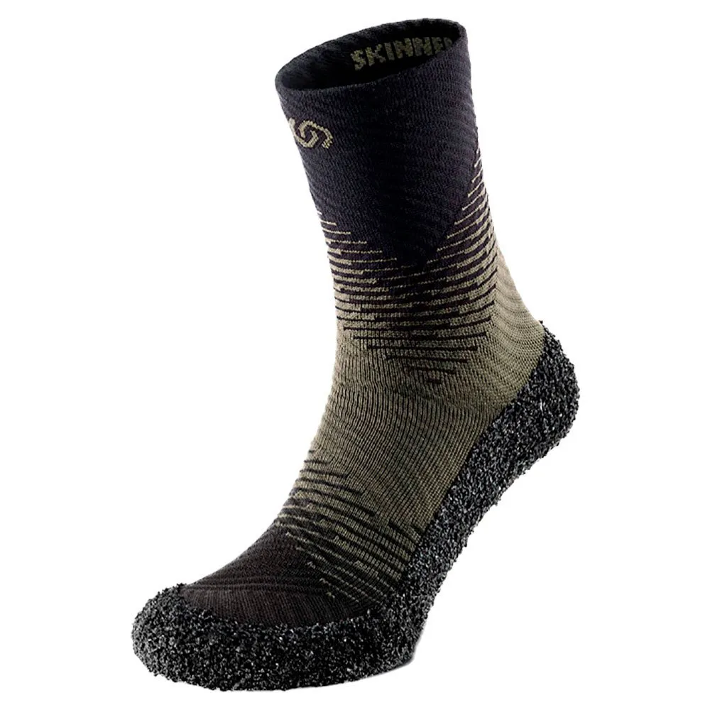

Походные беговые кроссовки Skinners Compression 2.0 Sock Shoes, коричневый