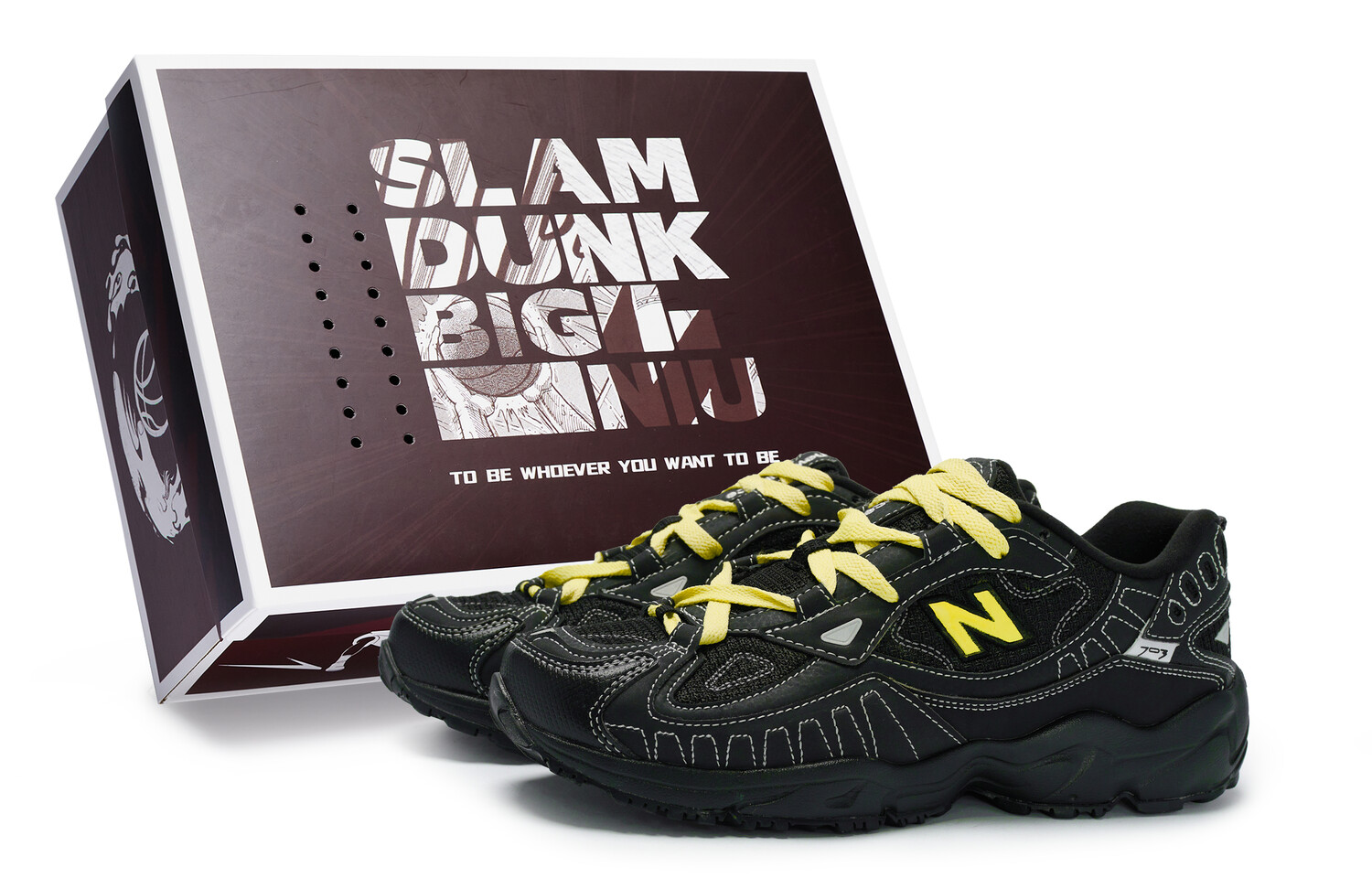 

Кроссовки NB 703 Outdoor Performance, женские, с низким верхом, белые/черные/чистая платина/университетское золото New Balance