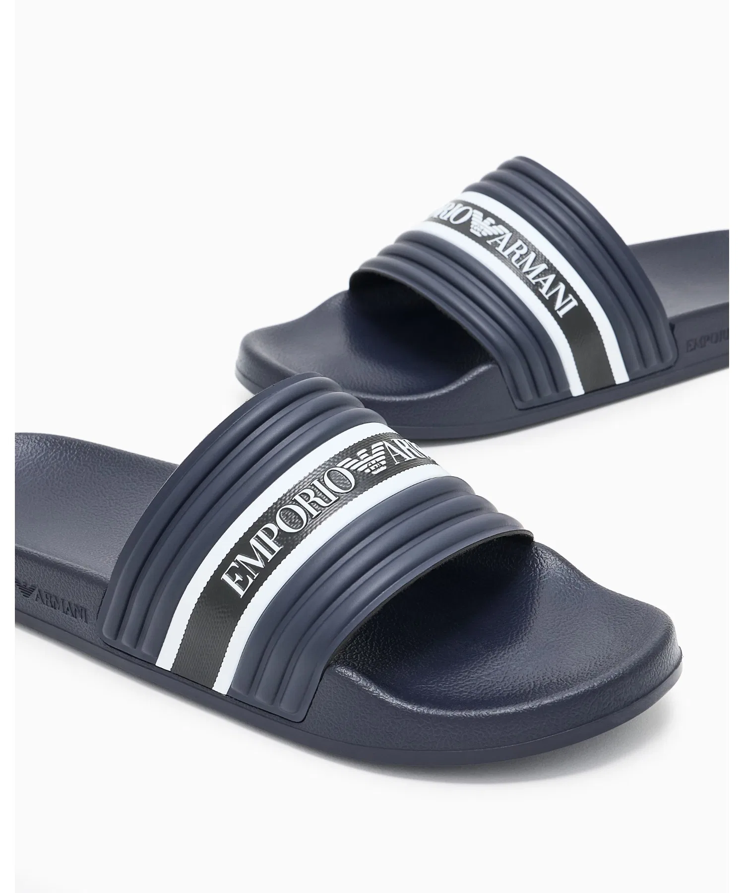 Мужские шлепанцы Emporio Armani из ПВХ с логотипом