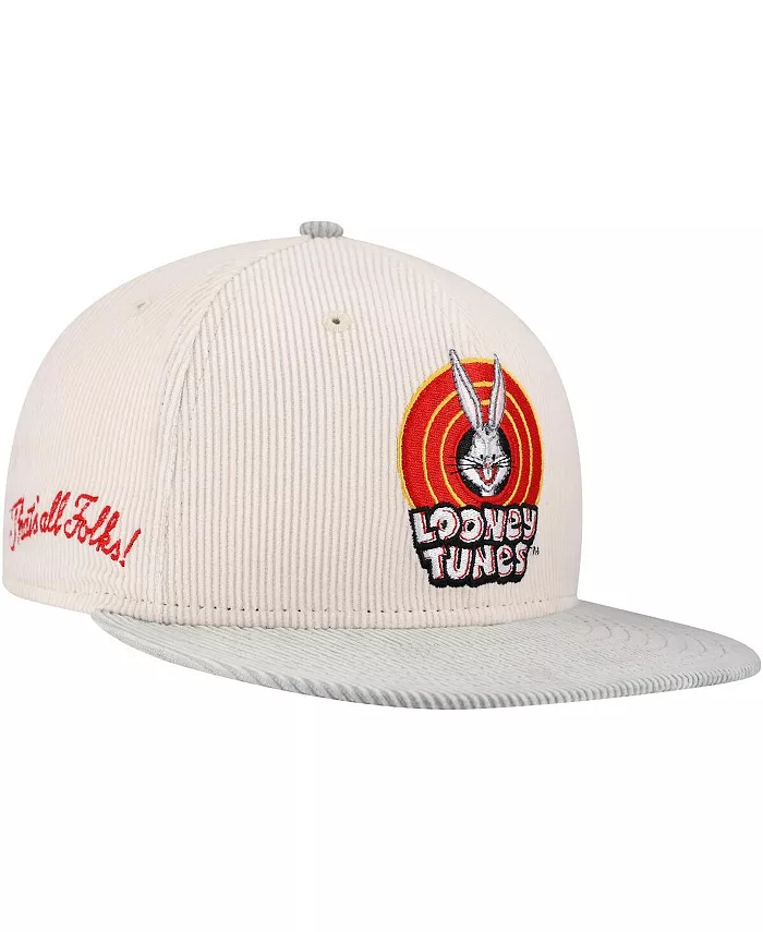 

Мужская кремовая бейсболка Looney Tunes 9FIFTY из вельвета с застежкой-кнопкой New Era