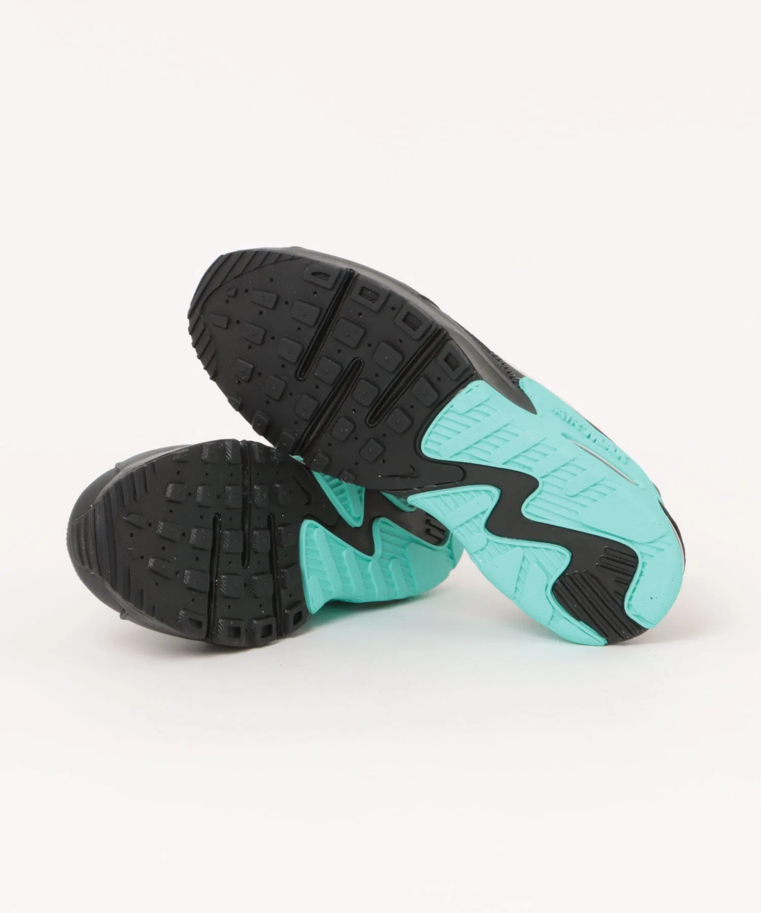 Мужские кожаные кроссовки Nike Air Max Excee чёрные — фото 3