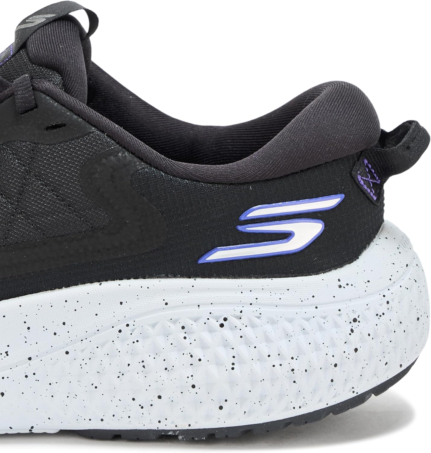 Мужские кроссовки Skechers Go Run Supersonic Max для всех типов поверхностей, черный — фото 4