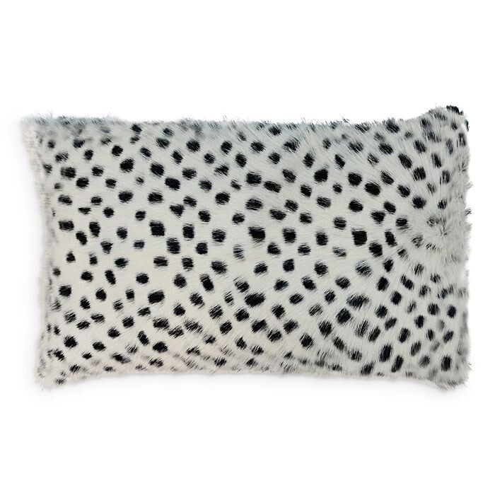 

TOV Furniture Декоративная подушка из пятнистой козьей кожи, 12 x 20 дюймов, белый