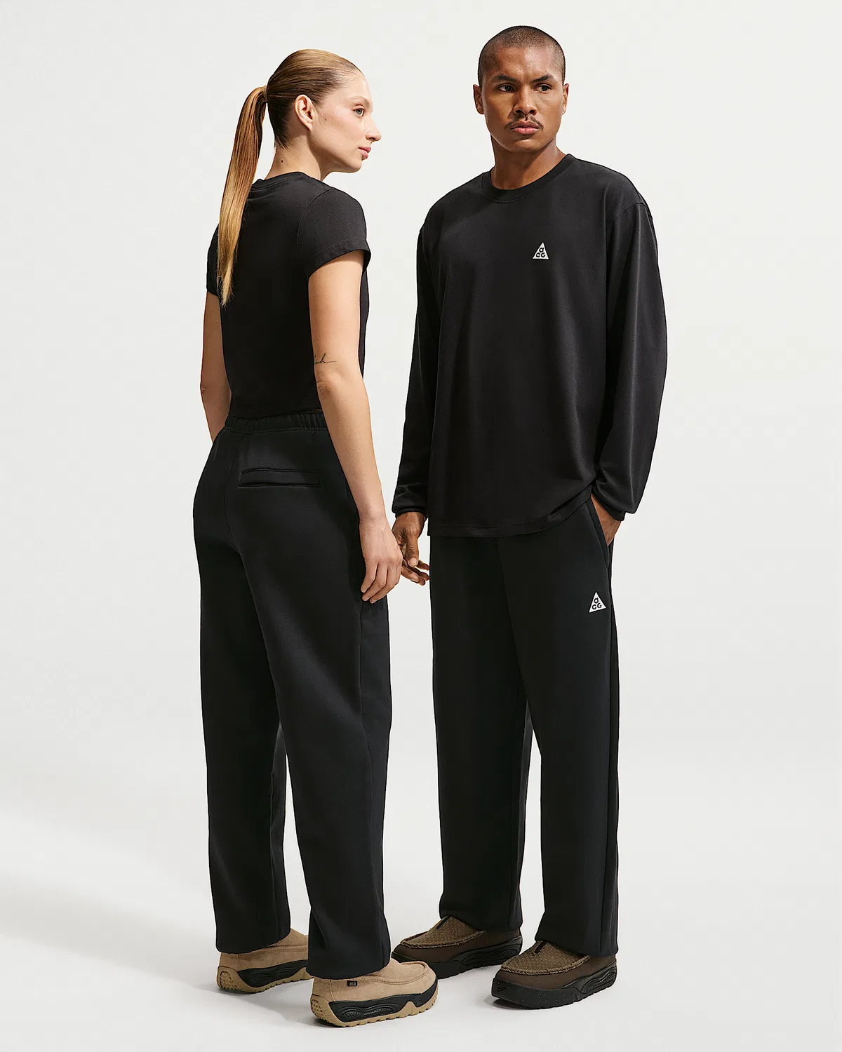 Штаны Nike ACG "Tuff Fleece", Black/Summit White