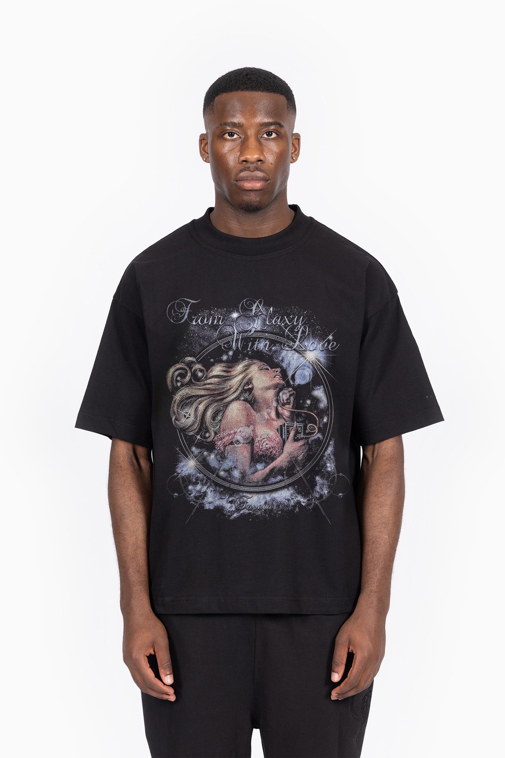 

Футболка с принтом GALAXY WITH LOVE UNISEX FAVELA, черный