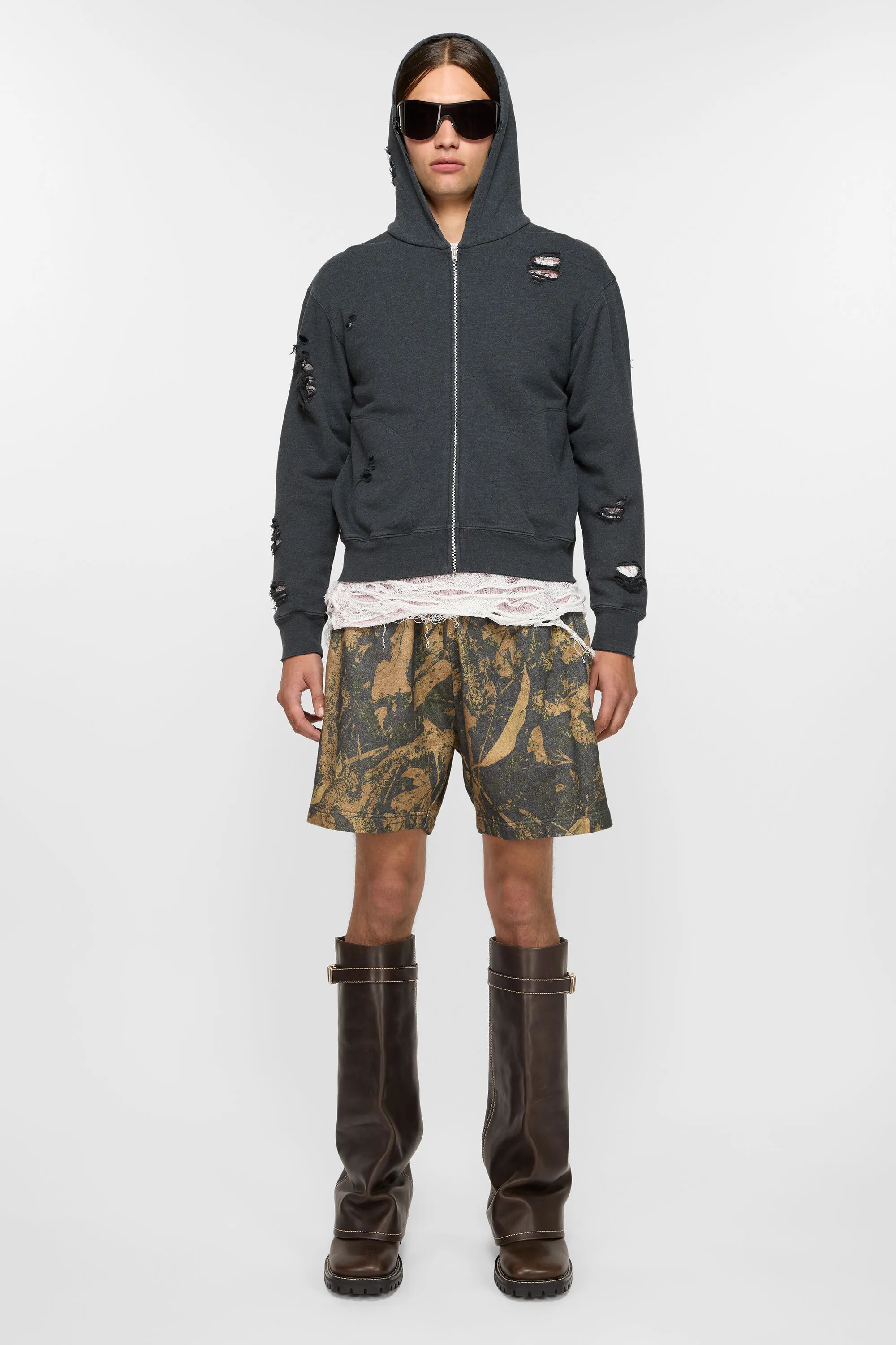 

Флисовые шорты с принтом Acne Studios, цвет Mud Brown Camo