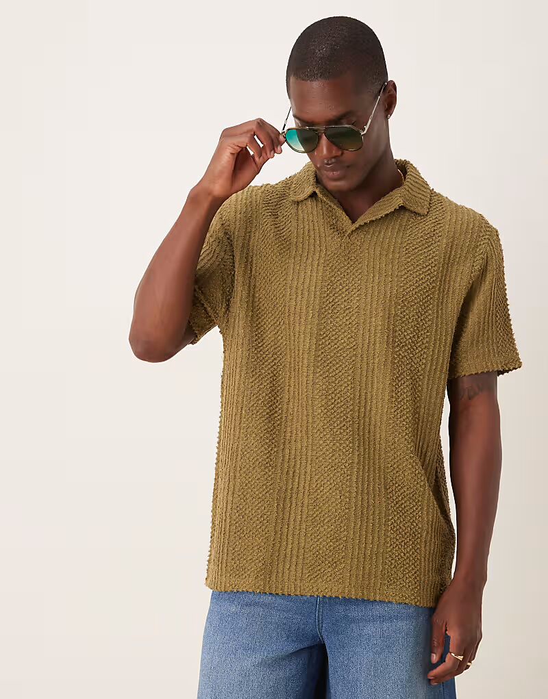 

Свободное текстурированное поло цвета хаки от ASOS DESIGN