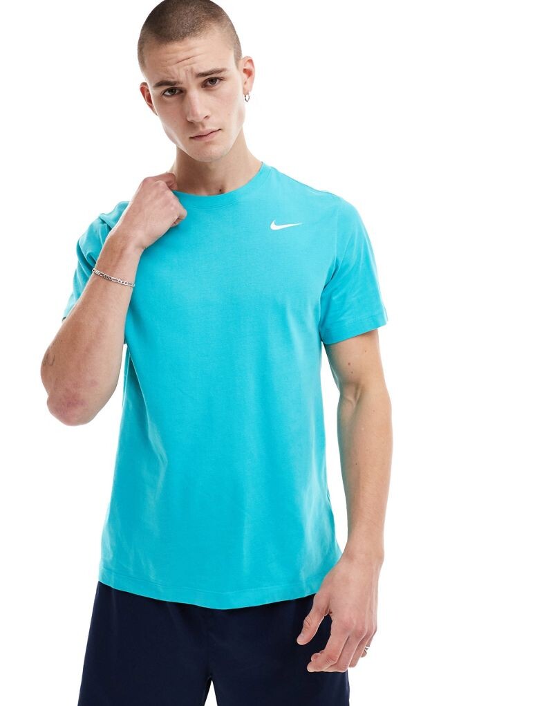 

Синяя футболка Nike Dri-Fit