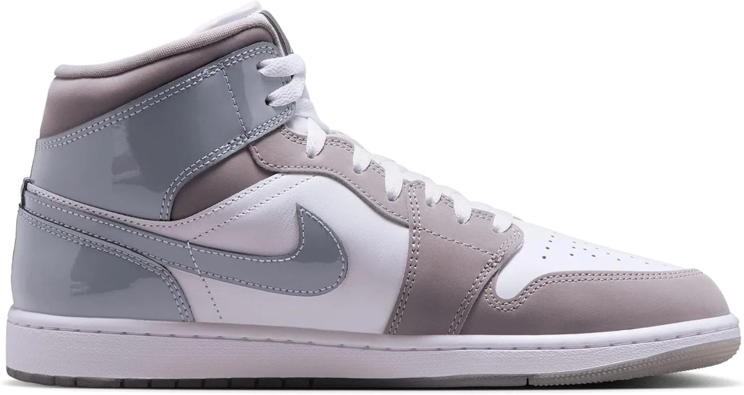 Кроссовки Air Jordan 1 Mid SE, Nike, белый/Cool Grey-medium Grey — фото 2