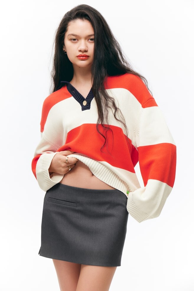 

Мини-Юбка с заниженной талией Monki, серый