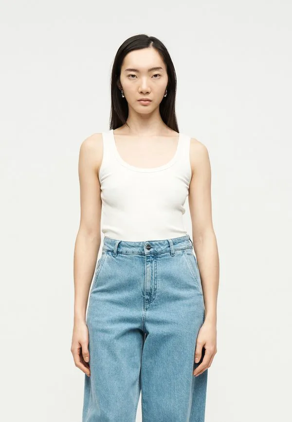 Майка с разноцветным логотипом nano Calvin Klein, Tofu