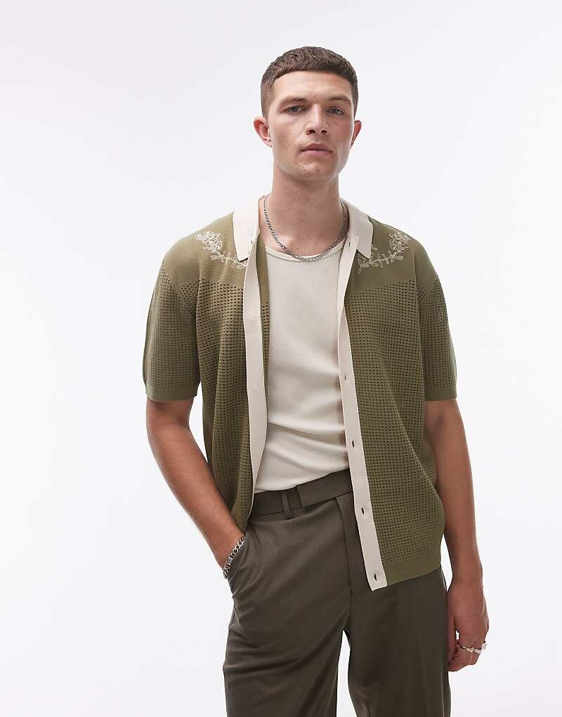 

Topman - Рубашка свободного трикотажа цвета хаки с вышитым узором