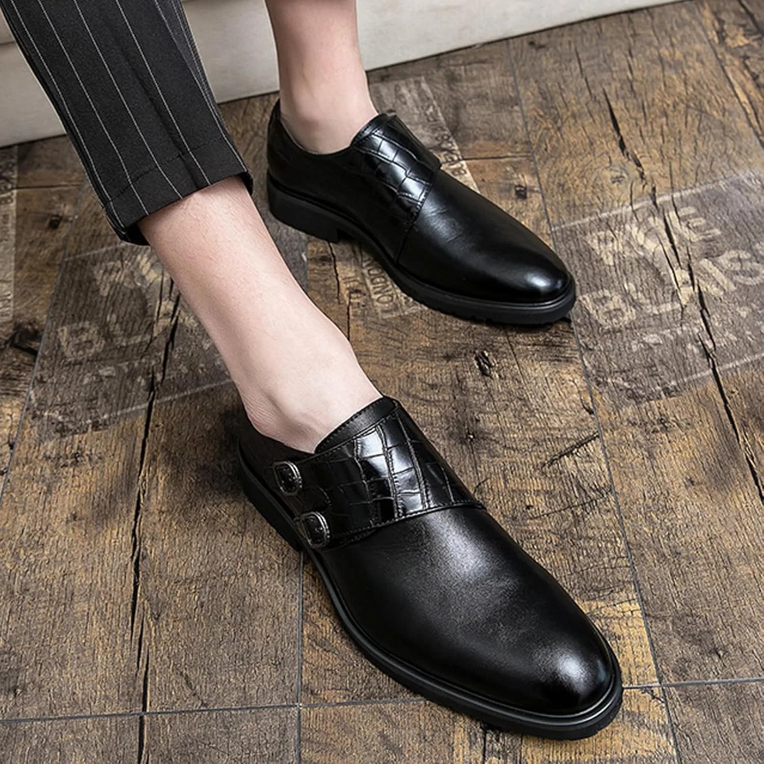 Лоферы мужские кожаные, текстурированные, на каблуке, Fashionable Pointed Chunky Heel, черный NELSBREX — фото 3