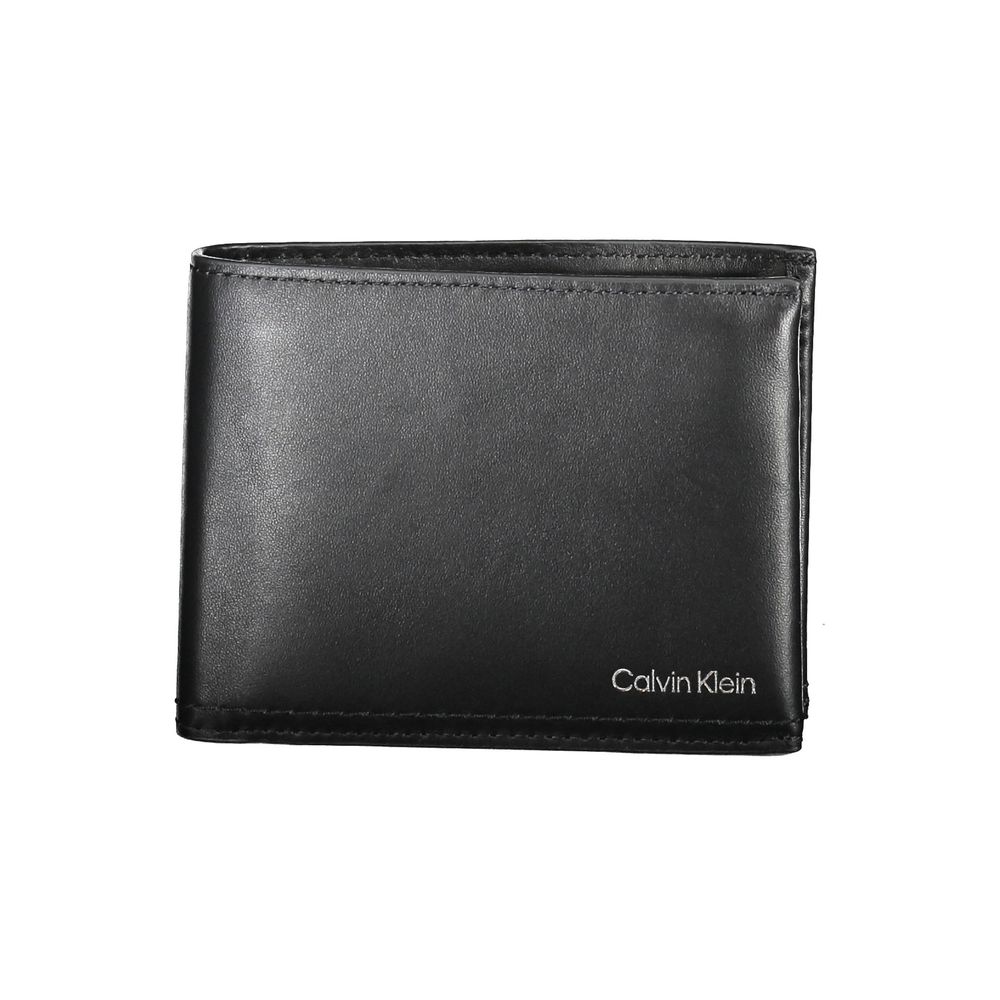 

Черный кожаный кошелек Calvin Klein