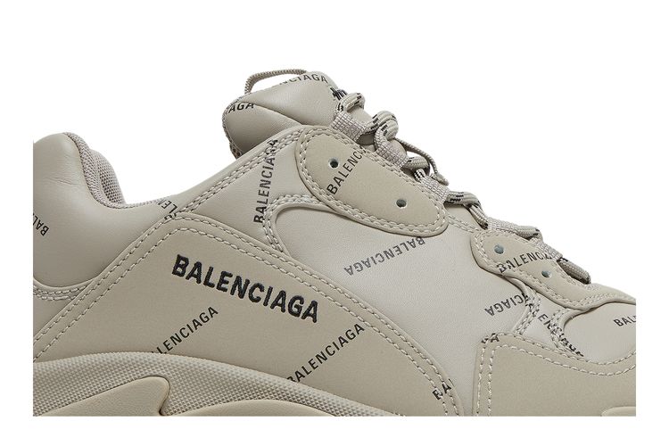 Кроссовки Balenciaga Triple S Sneaker 'Allover Logo - Beige', кремовый — фото 2
