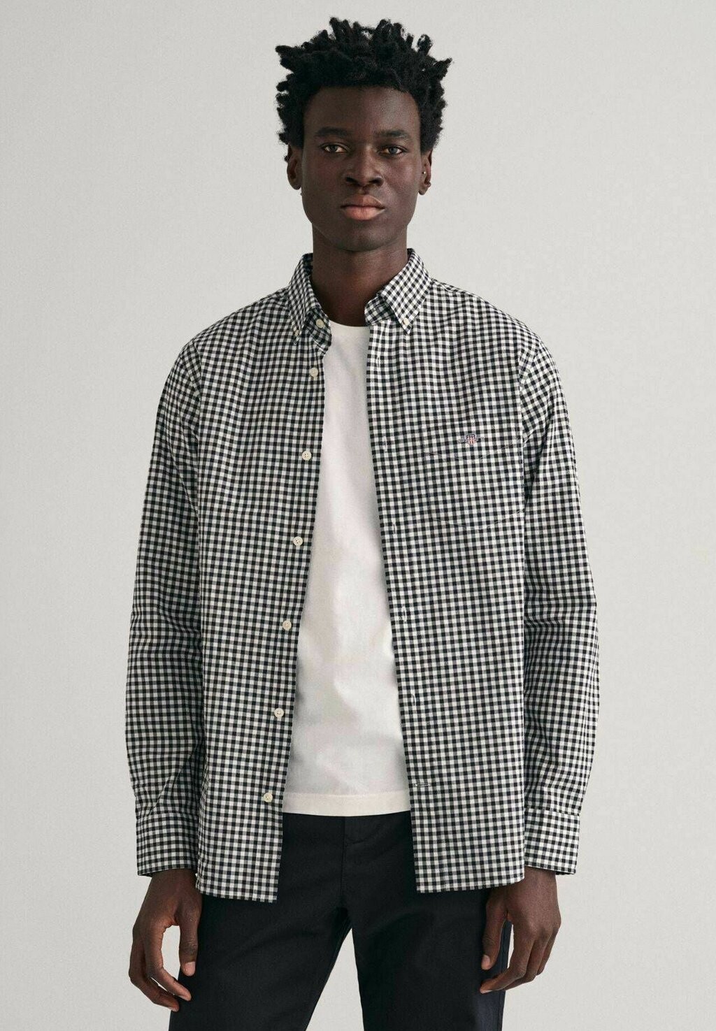 

Рубашка GANT, цвет schwarz
