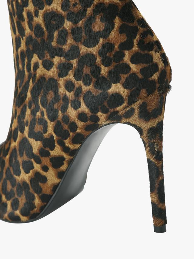 Eterno Leopard Print кожаные ботинки до щиколотки Carvela — фото 4